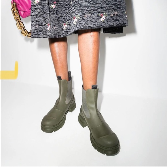 Ganni Chelsea Ankle boot - Picture 2 of 3